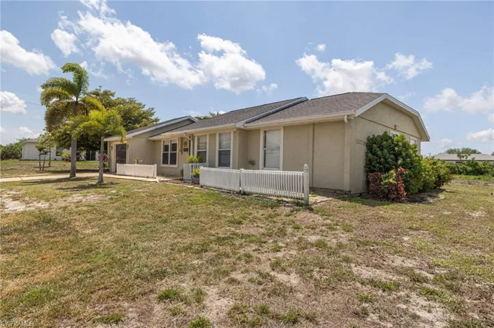 2623 Ne 22nd Ave, Cape Coral, Florida 33909