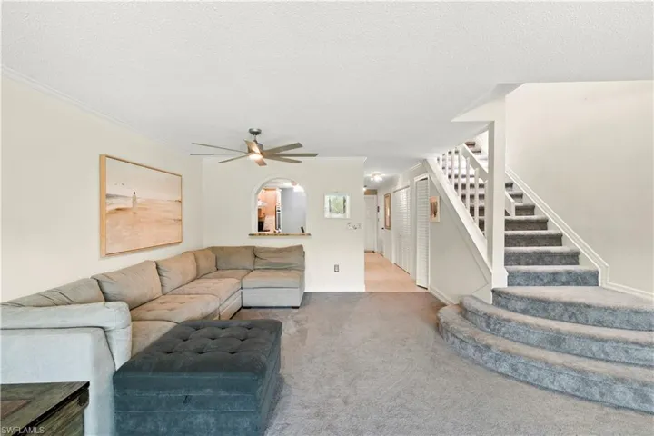 1050 6th St S 1050, Naples, Florida 34102