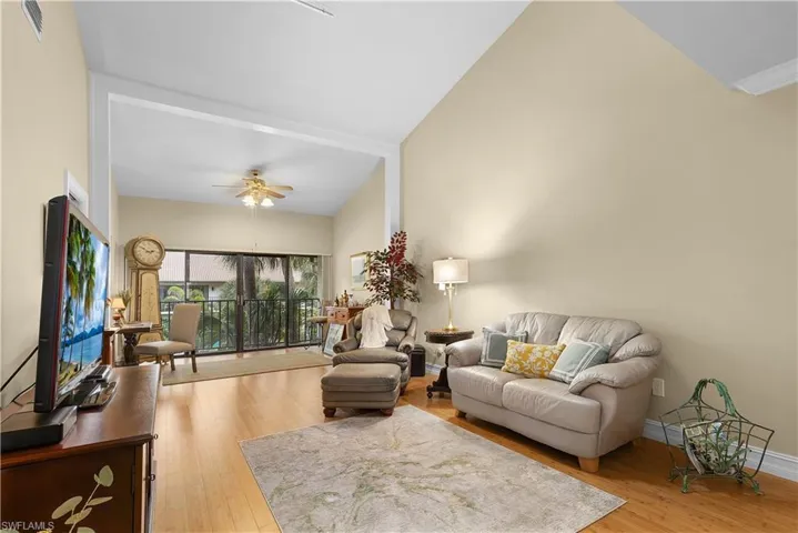 3370 10th St N 1308, Naples, Florida 34103