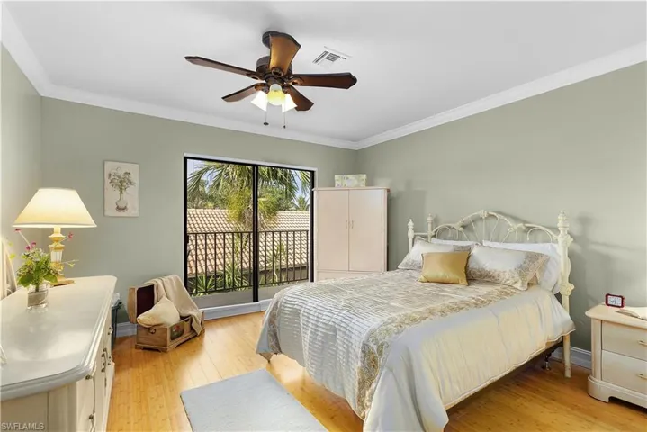 3370 10th St N 1308, Naples, Florida 34103