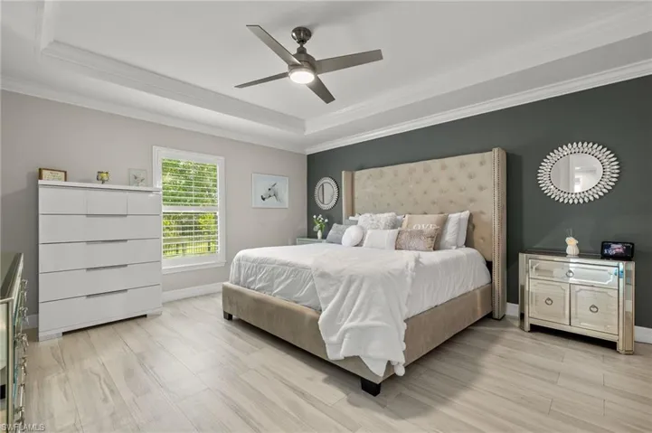 10700  Strike  LN, Bonita Springs, FL 34135
