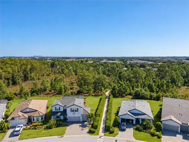 4081 Spotted Eagle Way, Fort Myers, Florida 33966