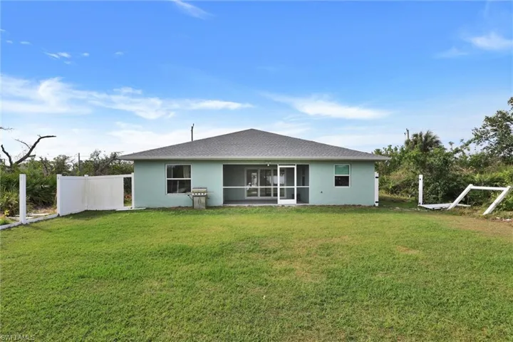 470 Sunset Rd N, Rotonda West Fl 33947