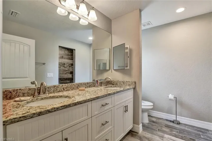 470 Sunset Rd N, Rotonda West Fl 33947