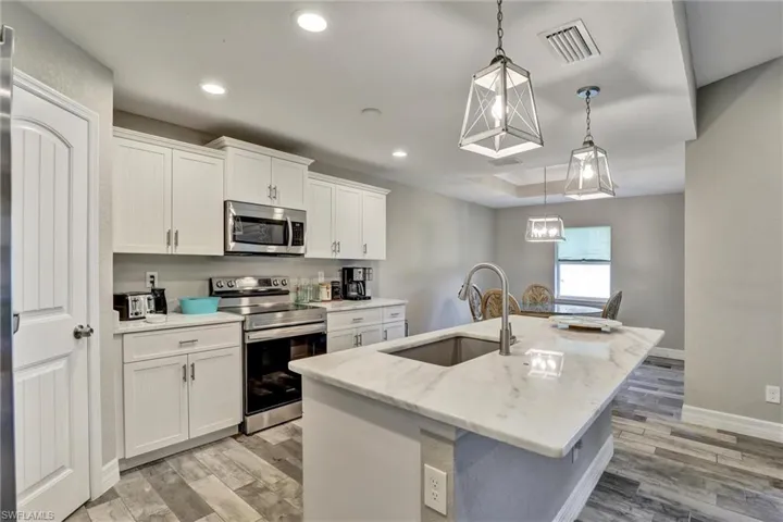 470 Sunset Rd N, Rotonda West Fl 33947