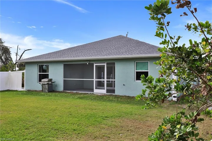 470 Sunset Rd N, Rotonda West Fl 33947