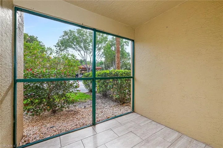 The PERFECT spot to enjoy your morning coffee!