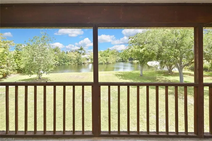 7226 Hendry Creek Dr, Fort Myers, Florida 33908