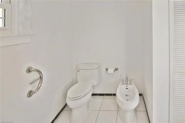 7226 Hendry Creek Dr, Fort Myers, Florida 33908