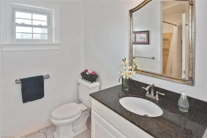 7226 Hendry Creek Dr, Fort Myers, Florida 33908