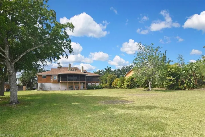 7226 Hendry Creek Dr, Fort Myers, Florida 33908