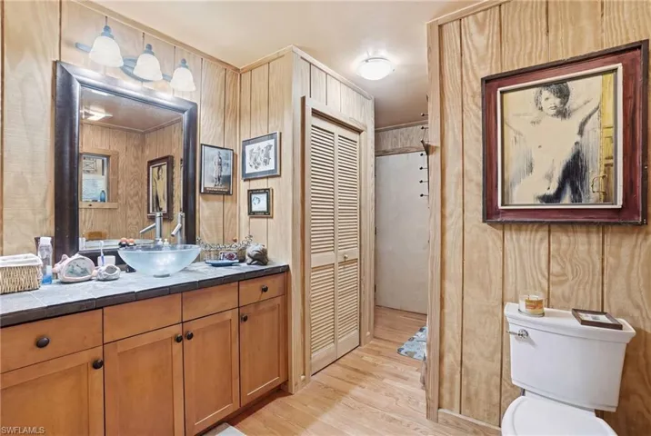 5650  Chipper  LN, North Fort Myers, FL 33917
