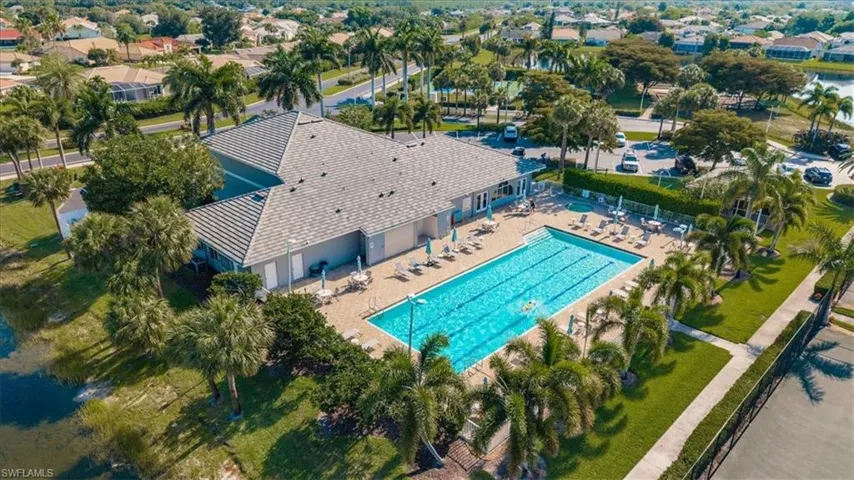 8145 Breton Cir, Fort Myers, Florida 33912