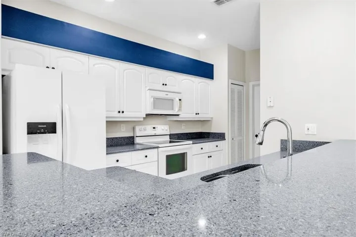 8145 Breton Cir, Fort Myers, Florida 33912