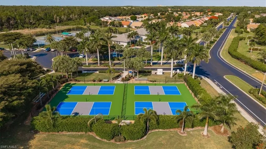 8145 Breton Cir, Fort Myers, Florida 33912