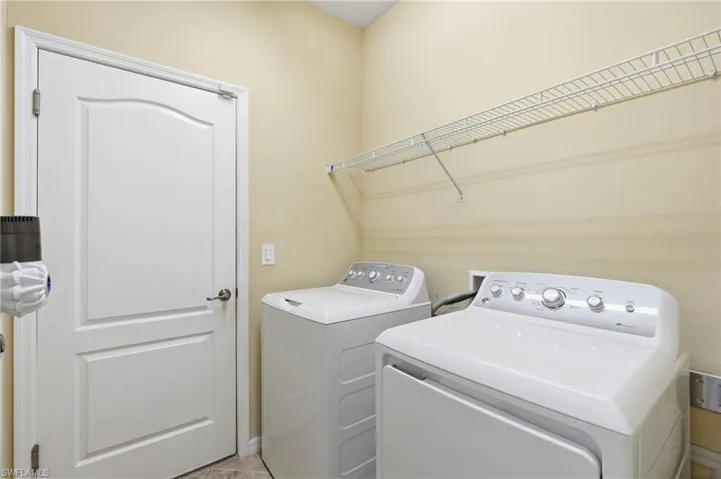 2007 Parson St, Naples, Florida 34120