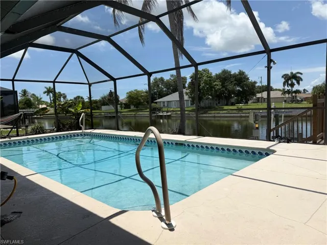 201 Sw 8th St, Cape Coral, Florida 33991