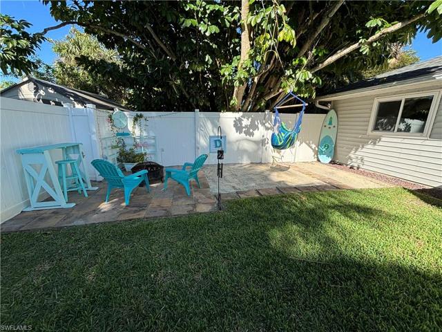 1749  45th SW TER, Naples, FL 34116