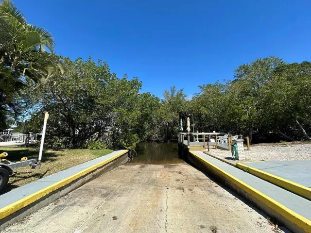 16 Jade Dr, Naples, Florida 34114