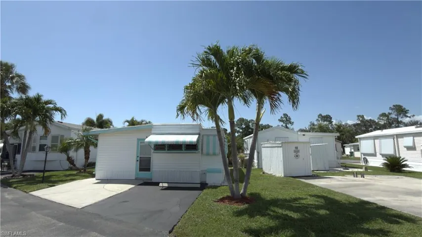 16 Jade Dr, Naples, Florida 34114