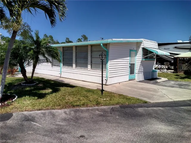 16 Jade Dr, Naples, Florida 34114