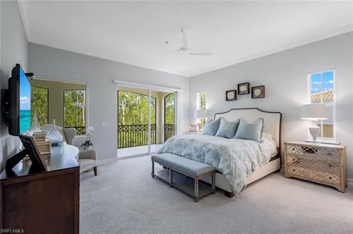 2851 Tiburon Blvd E 9-103, Naples, Florida 34109