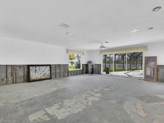 Family Room/Dining Area/Kitchen