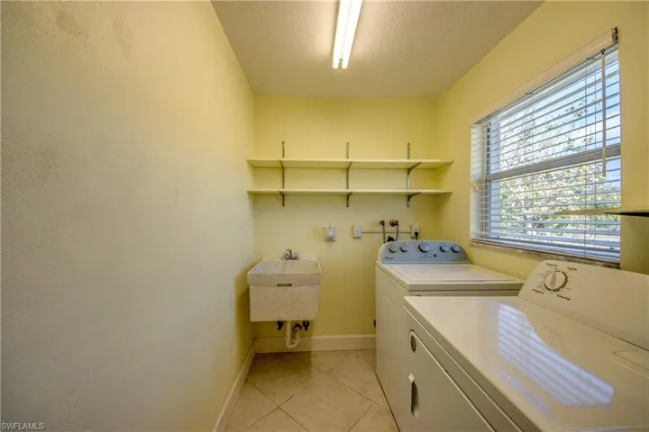 Convenient Shelving & Sink