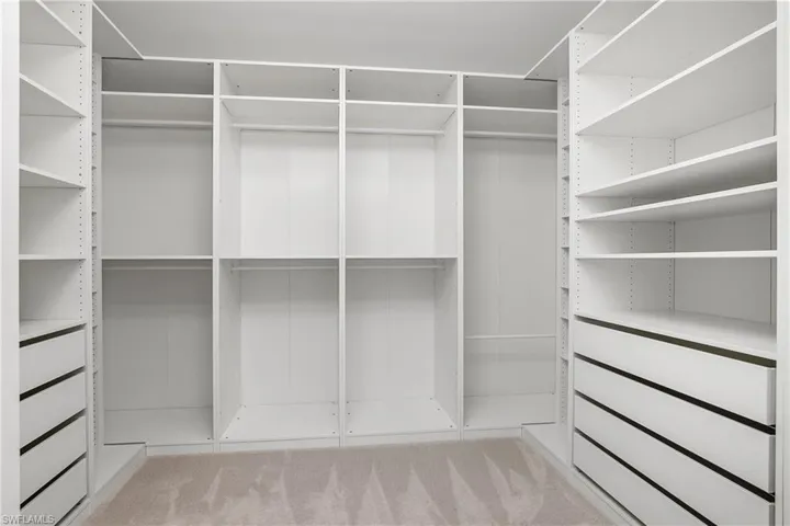Custom closet