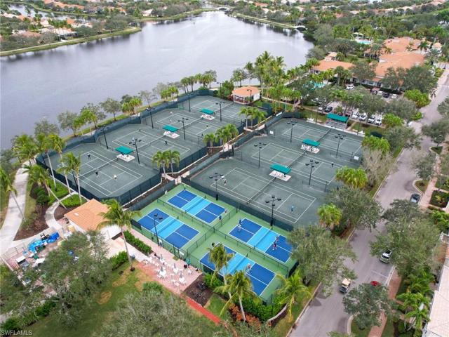 5934 Bermuda LN, NAPLES FL 34119