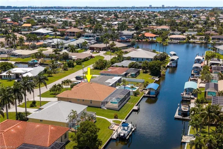 4920 Sw 1st Ct, Cape Coral, Florida 33914