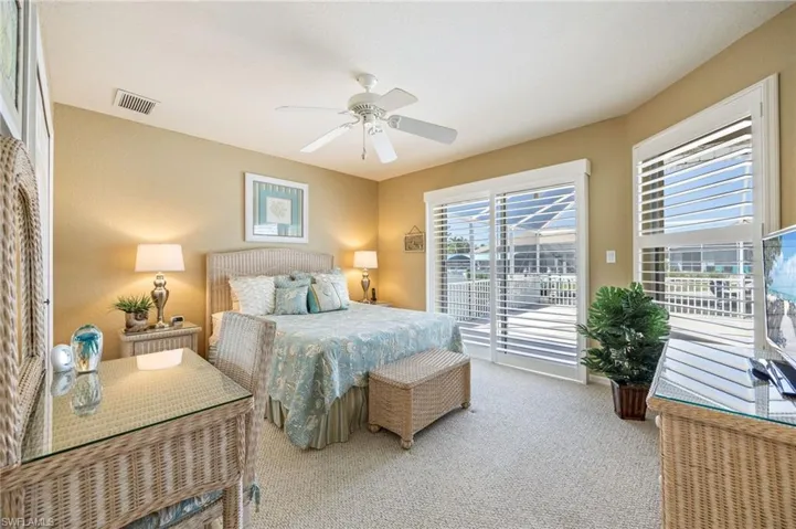 4920 Sw 1st Ct, Cape Coral, Florida 33914