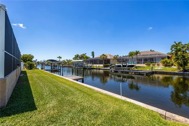 4920 Sw 1st Ct, Cape Coral, Florida 33914