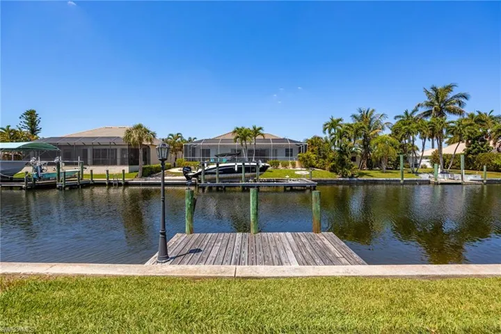 4920 Sw 1st Ct, Cape Coral, Florida 33914
