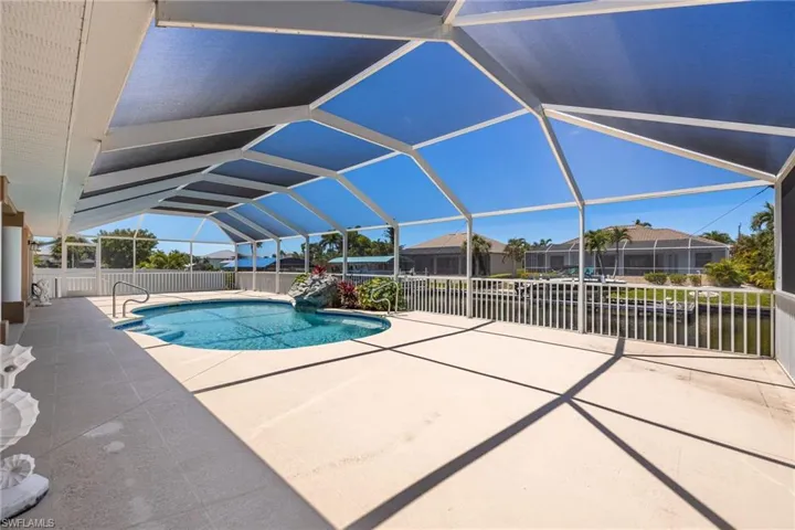 4920 Sw 1st Ct, Cape Coral, Florida 33914