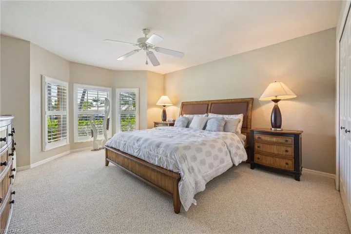 4920 Sw 1st Ct, Cape Coral, Florida 33914
