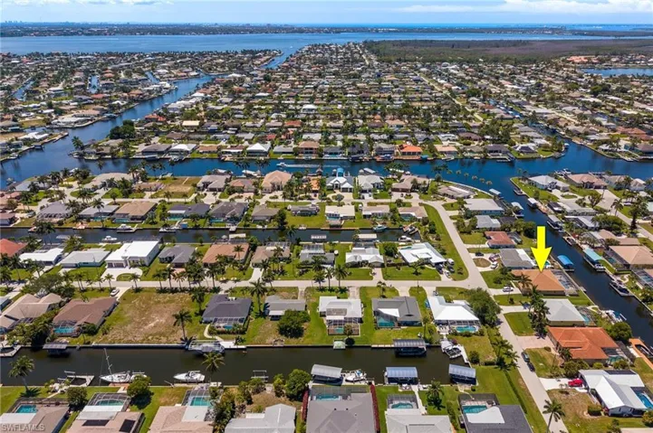 4920 Sw 1st Ct, Cape Coral, Florida 33914