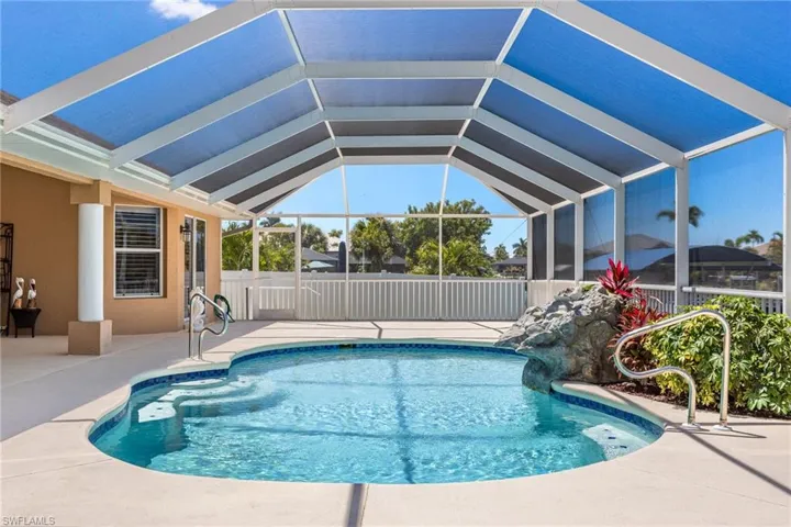 4920 Sw 1st Ct, Cape Coral, Florida 33914
