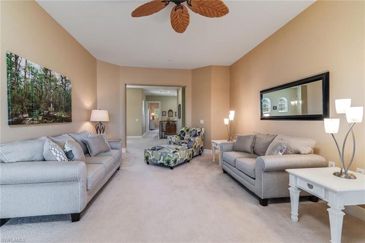 9219 Corfu CT # 202, NAPLES FL 34114