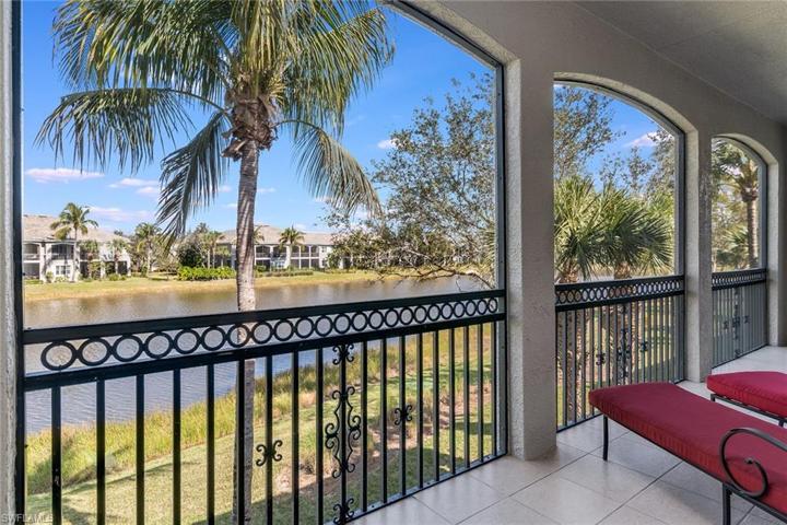 9219 Corfu CT # 202, NAPLES FL 34114