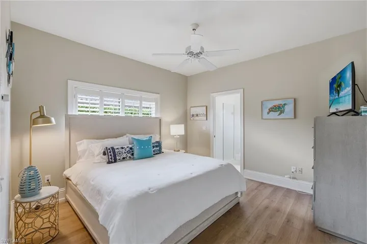 4459 Crayton Rd, Naples, Florida 34103