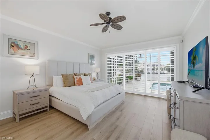 4459 Crayton Rd, Naples, Florida 34103