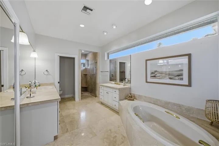 4459 Crayton Rd, Naples, Florida 34103