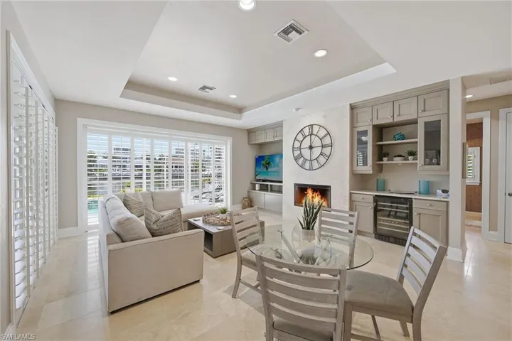 4459 Crayton Rd, Naples, Florida 34103