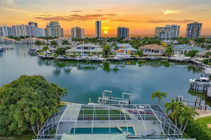4459 Crayton Rd, Naples, Florida 34103