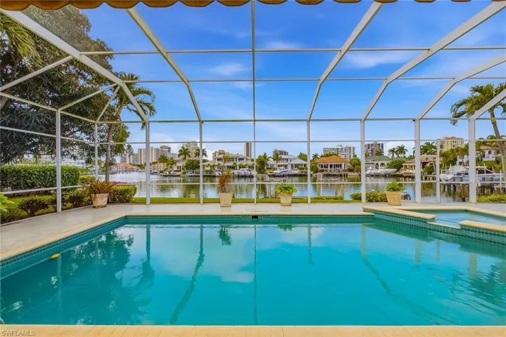 4459 Crayton Rd, Naples, Florida 34103