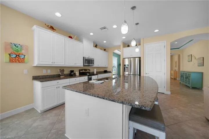 2647 Malaita CT, CAPE CORAL FL 33991