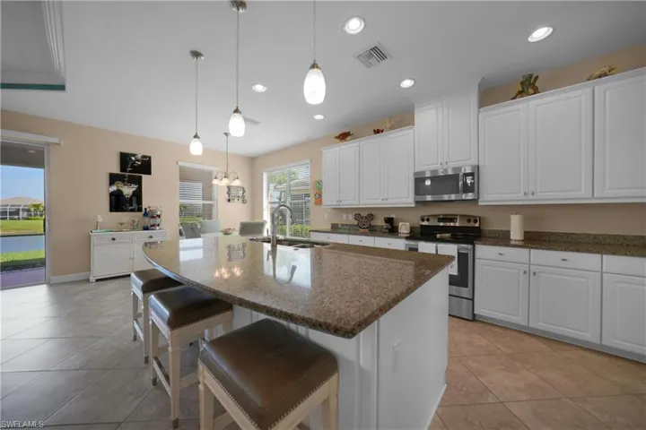 2647 Malaita CT, CAPE CORAL FL 33991