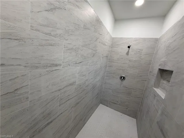 847 Genoa Ave S, Lehigh Acres, Florida 33974
