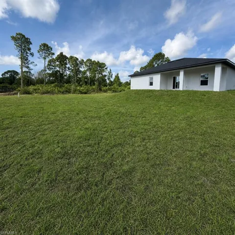 847 Genoa Ave S, Lehigh Acres, Florida 33974